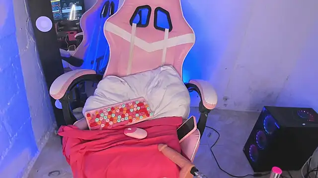 victoriia_hall webcam