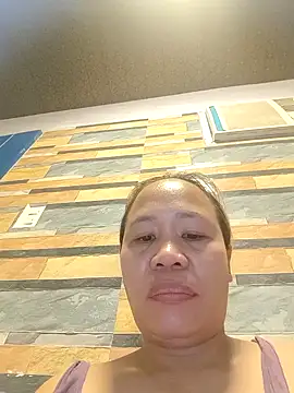 squirtshantal webcam