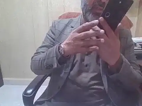 hairymaster95 webcam