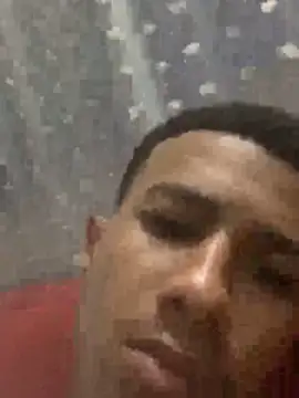 mario_diazhot webcam