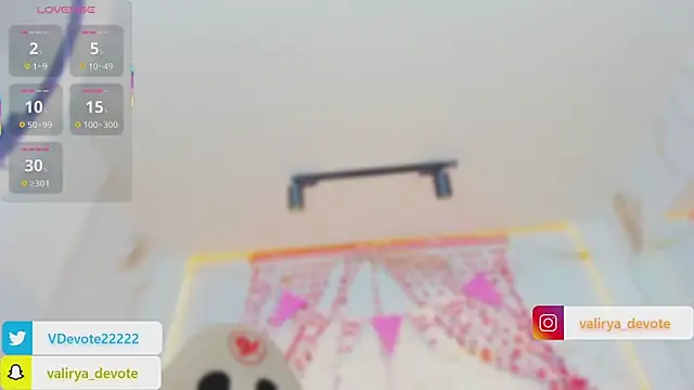 valirya_devote webcam