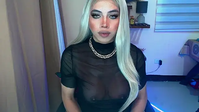 UrGoddessJuliax webcam