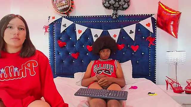 Cristal_and_luke webcam