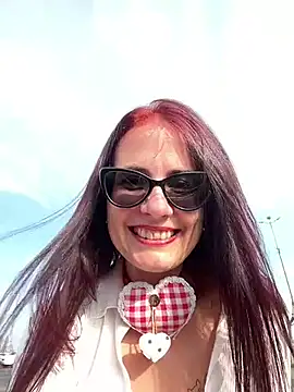 NataKitten — Show&Slap pussy 5t in public,  LT 