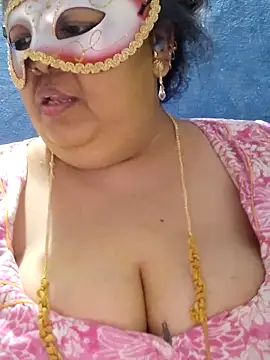 tamilthanushri webcam