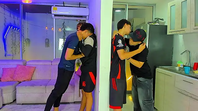 Houseofwarrios webcam