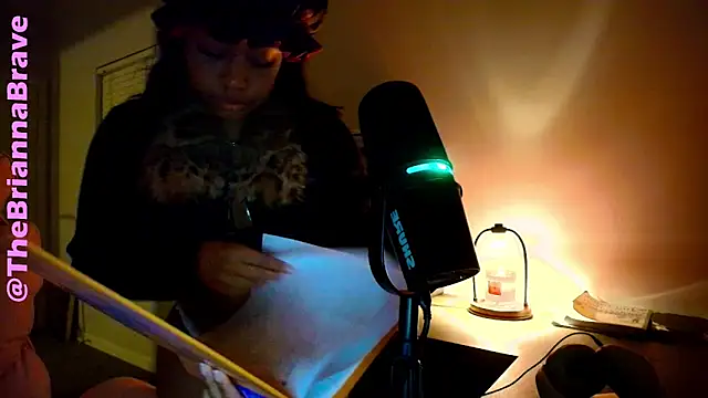BriannaBrave webcam
