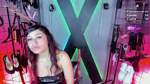 MissScarlet_Ela_bdsm webcam