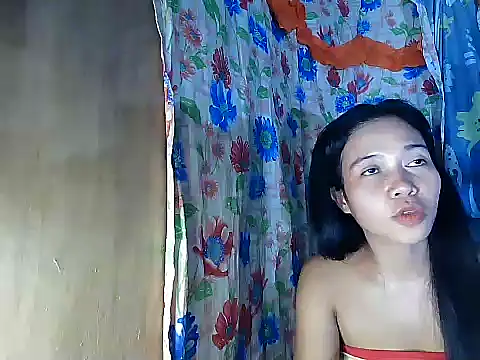 PinaySkinnyGirl webcam