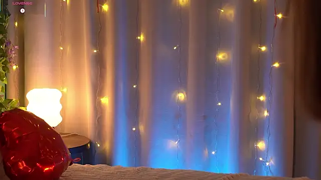 evamossi - EvaMossi's free webcam - UK Sex Cams