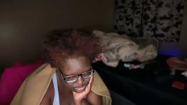 Yagurl___west webcam