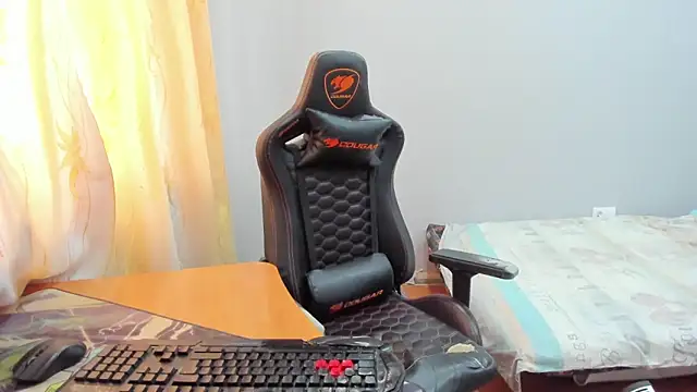 iliaskrislove webcam