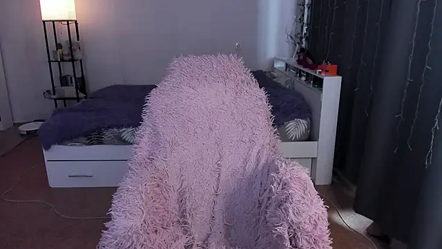 ReddHotPipper webcam