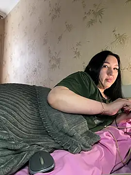 Naughtbaby_2025 webcam