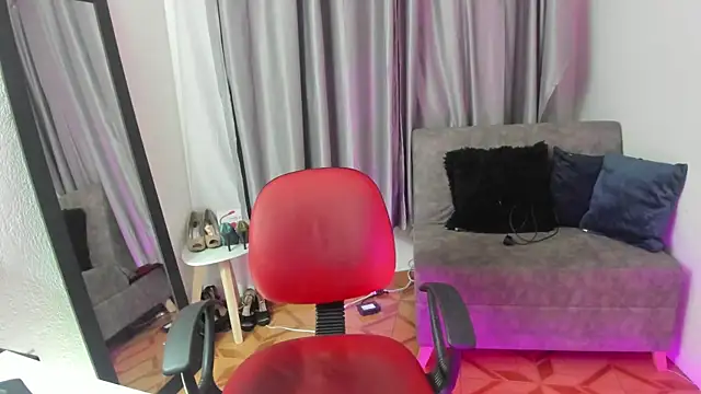 tiinajonus_ - TiinaJonus_'s free webcam - UK Sex Cams