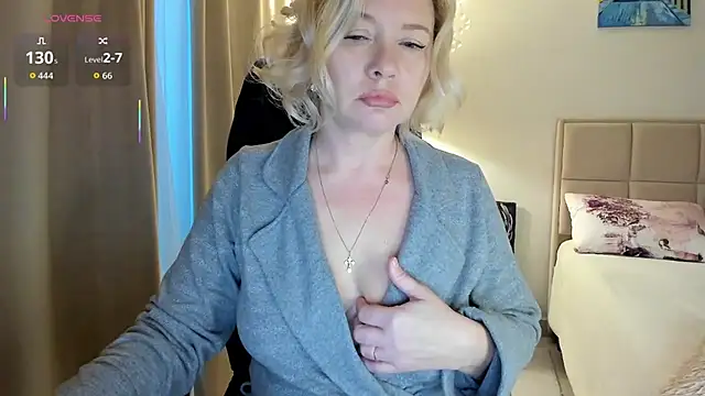 Colette__1977 webcam