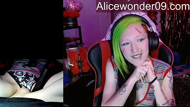 alicewonder09 webcam