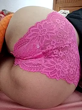 haralushiaaa - Haralushiaaa's free webcam - UK Sex Cams