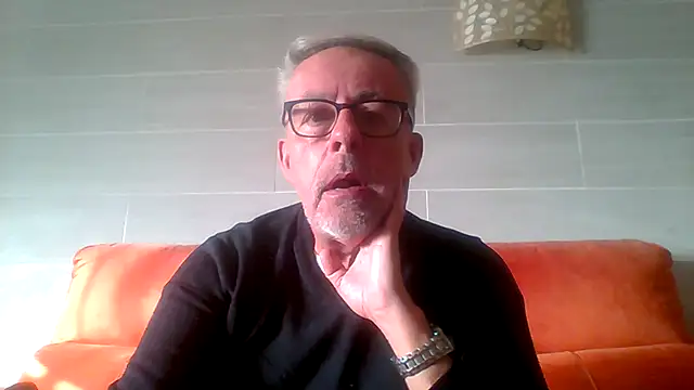 tuggy59 (M grandpa) - CLOSE MASURBATION