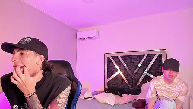 Handsomeboyss19 webcam