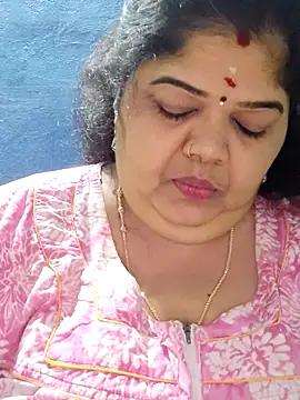 tamilthanushri webcam