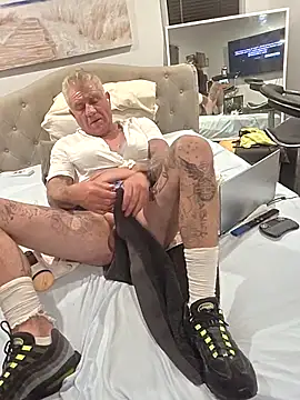 Handsolo_porn webcam