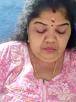 tamilthanushri webcam