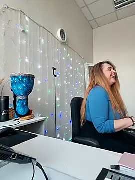 Juicy_PeachLux webcam