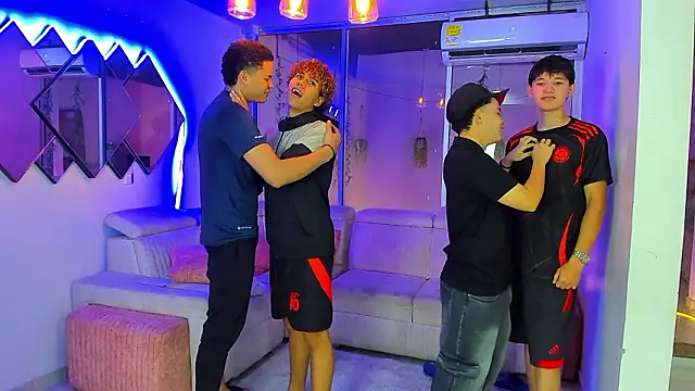 Houseofwarrios webcam