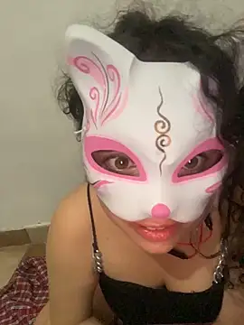 Lucy_YupiSweet webcam