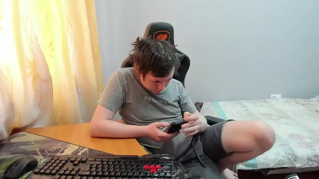 iliaskrislove webcam