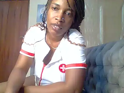 Chiky_Nurse webcam