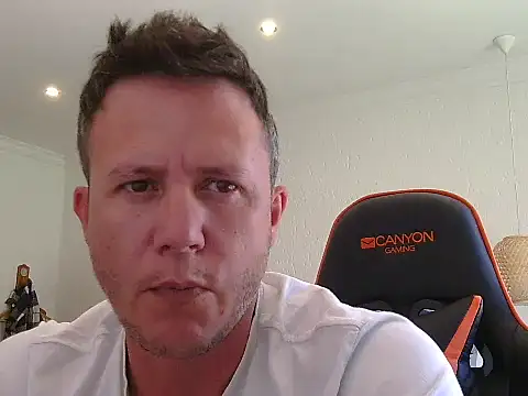 TroyDieselXXX webcam