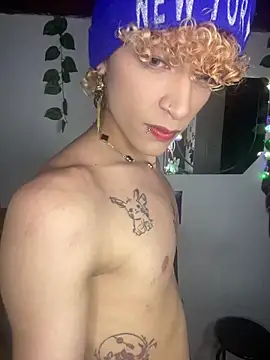 Lucke_Collins__ webcam