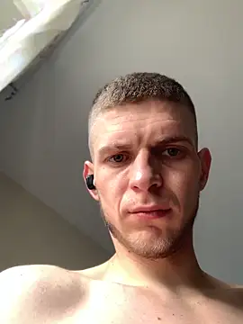 omg6phoo9 (M young) - I jerk off for one hour in your poses🫦