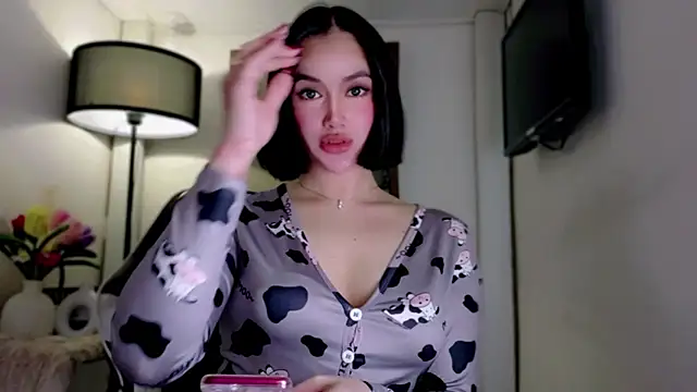 Anna_HollyDoll webcam