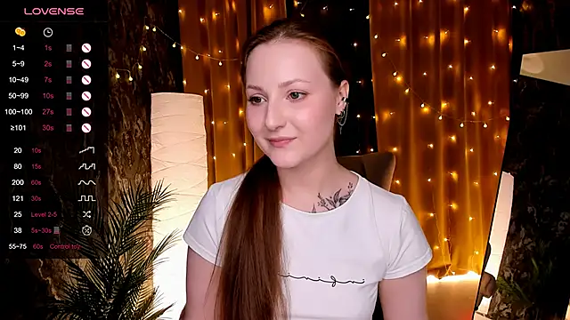 velvet_cherry_ webcam