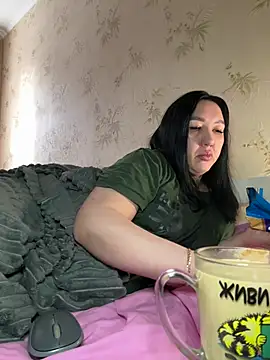 Naughtbaby_2025 webcam