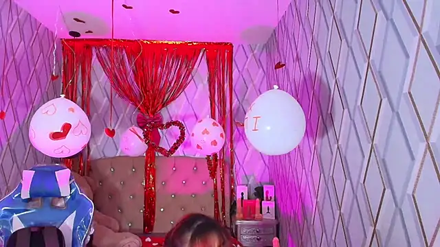 NicolleTaylor webcam