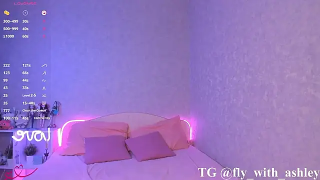 ashley_lovestory webcam