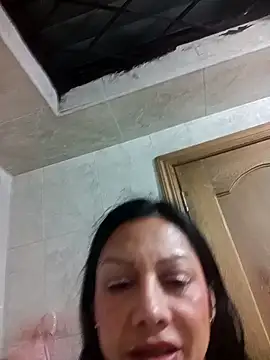 Webcam Model (Grace_Velvet)  is live.Free join now!