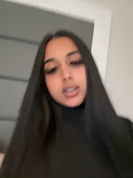 lilmisindianx - LilMisIndianx's free webcam - UK Sex Cams