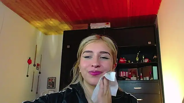 sara_and_jhon webcam