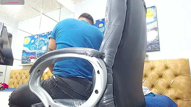 axel_castillo21 - Axel_Castillo21's free webcam - UK Sex Cams