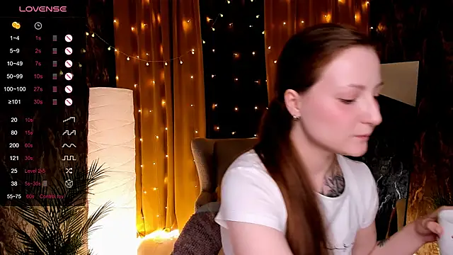 velvet_cherry_ webcam