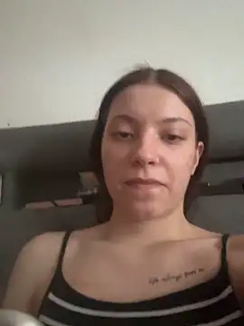 SofieKayla Live Webcam on Stripchat