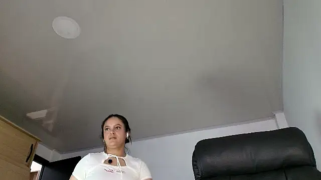 VICTORIABLACK_@xh webcam