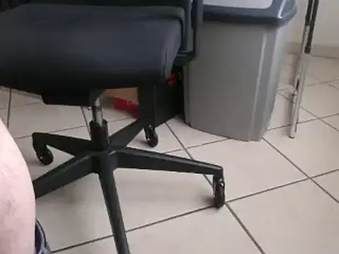 steelwings1976 - Steelwings1976's free webcam