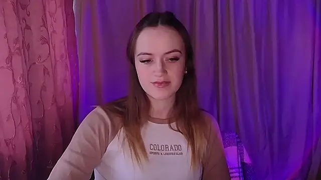 illa_may - Illa_May's free webcam