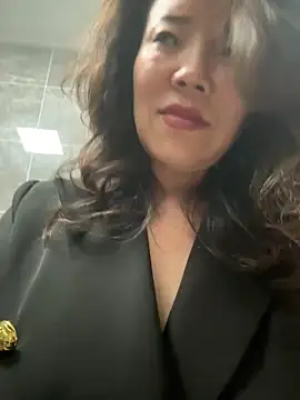 美女anna_kk在线直播